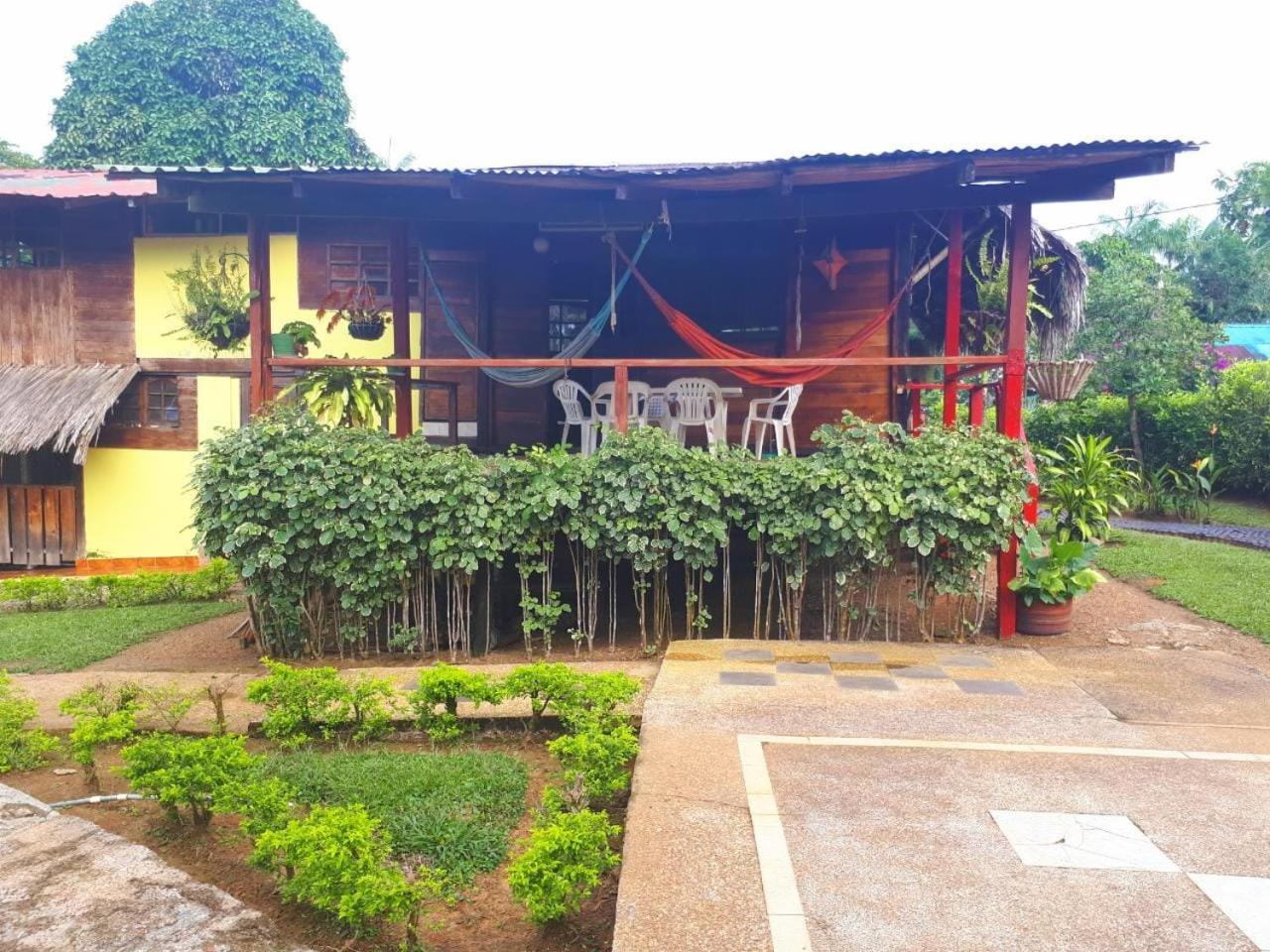 Posada turística Quenari Wii Mitu Exterior foto